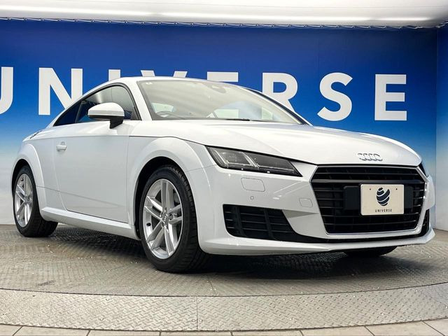 ●無料付帯の保証の他、安心の最長3年・走行無制限保証(有償)をご用意。輸入車を安心してお楽しみいただける様、保証内容も充実はもちろん、無料点検&オイル交換やロードサービスも付帯しております。