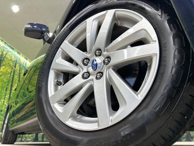 �y����16�C���`�A���~�z�C�[���z�O�ςɃ}�b�`���������A���~�z�C�[���𑕒����Ă���܂��B�e��ЊO�A���~�z�C�[����A�X�^�b�h���X�^�C�����戵�����Ă���܂��B���񂲑��k����������