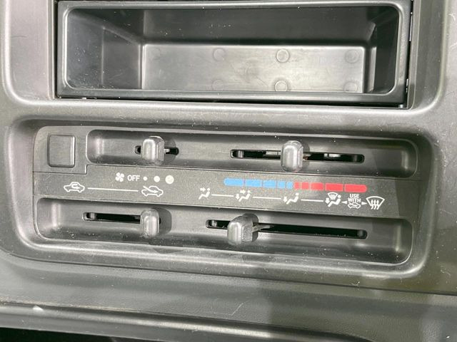 �����~�������Ă��S�Ȃɉ��K�ȋ󒲂�͂��Ă����A�_�C�������G�A�R���𑕔���