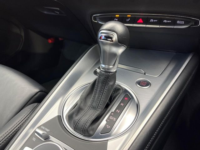 ●シフトノブの使用感も少なく、良好な状態です。