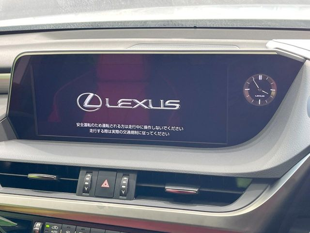 �y�����i�r�z�l�C�̏����i�r�𑕔����Ă���܂��B�i�r�̎g���₷���͂������A�I�[�f�B�I�@�\���[��!�L�����v�◷�s�͂������A�ʋ΂┃�����ȂǕ��i�̃h���C�u���y�����Ȃ�͂���