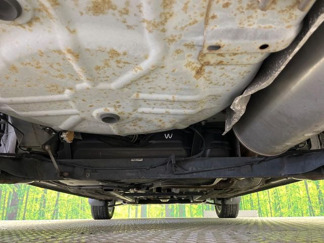 ����肪���ꂢ�Ȃ����ɁA�h�K���H�̎{�H���I�X�X���B�~��n��͂������A���ݕ��ɂ��Z���̕���A��Ń}�����E�E�B���^�[�X�|�[�c���������ɂ��D�]���������Ă���܂��B