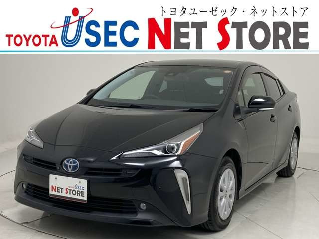 プリウス1.8 S セーフティ プラスII E-Four 4WD