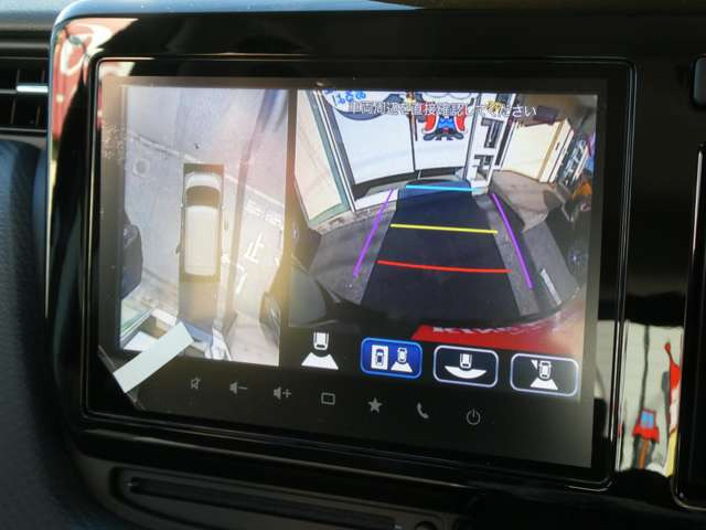 �S���ʃJ����&�R�[�i�[�Z���T�[����������Ă���̂Œ��Ԃ����ȕ������S�ł���