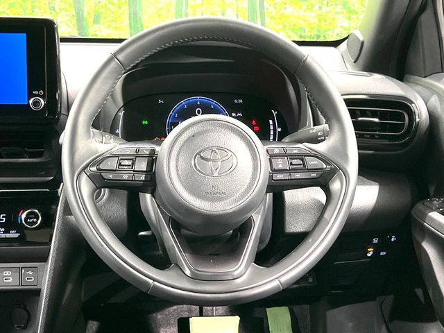 �y�����v�����X�e�A�����O�z�㎿�Ȋv���g�p���邱�ƂŁA��ɂ����������݂ƂĂ��^�]���₷���n���h���ł���