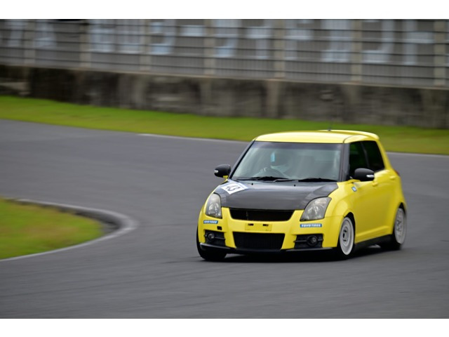 スイフト1.6 スポーツ