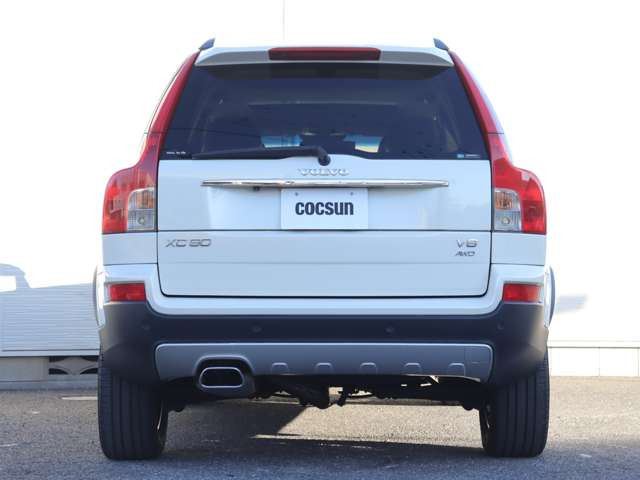 ���s�^�G���W���ɂ̓{���{�̔F�؂��擾����MOTUL�̍����I�C��SPECIFIC RBS0-2AE(0W-20)���g�p���܂��B