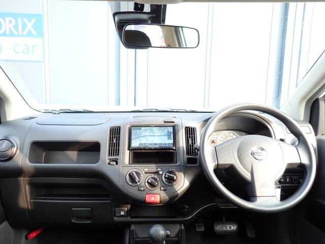 �C���p�l�摜�ɂȂ�܂��B�ԓ��͐��Ǝ҂ɂĎ����N���[�j���O�{�H�ς݂Ȃ̂ŁA��ϐ����ł��B