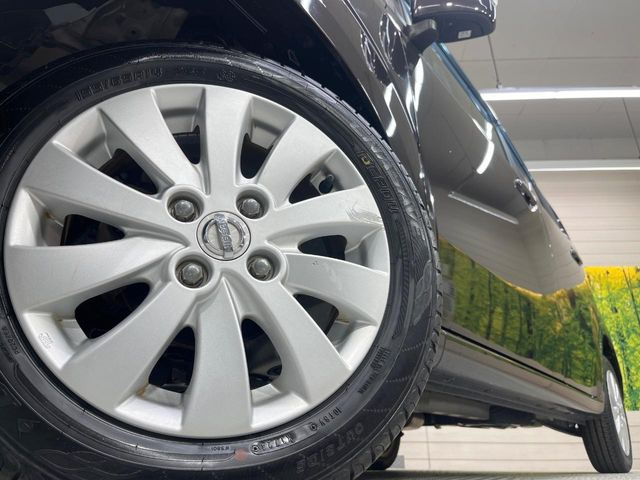 �y�����A���~�z�C�[���z�O�ςɃ}�b�`���������A���~�z�C�[���𑕒����Ă���܂��B�e��ЊO�A���~�z�C�[����A�X�^�b�h���X�^�C�����戵�����Ă���܂��B���񂲑��k����������