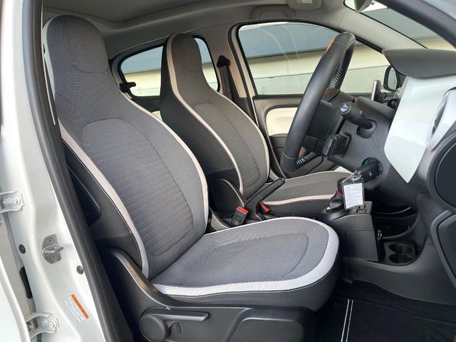 ���V�[�g�̎g�p��:�j��E�ւ�������Ȃ��A�����̒ʂ肫�ꂢ�ȏ�Ԃ��ێ����Ă���܂��B�܂��A�����N���[�j���O�E�R�[�e�B���O�����p�����������܂��B