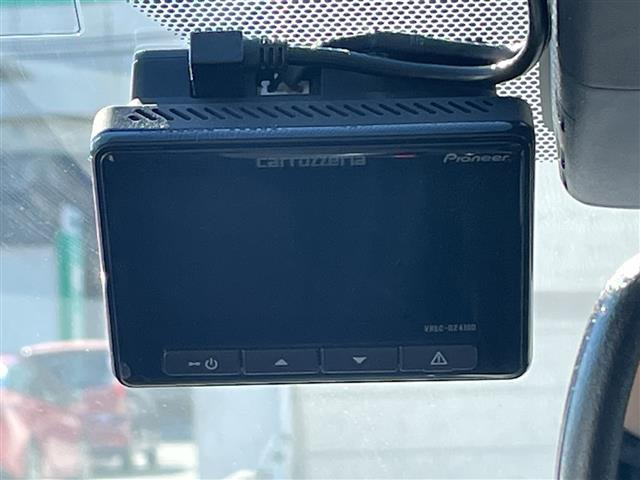 プリウス1.8 A プレミアム ツーリングセレクション