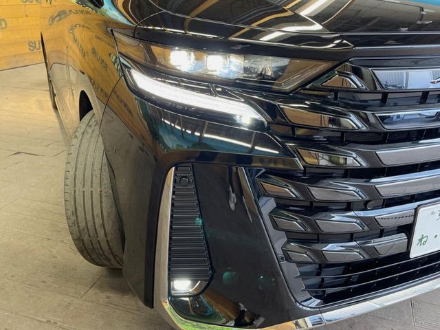 �y�O��LED�w�b�h���C�g�z�X�^�C���b�V���Ȍ����ڂ̎O��LED�w�b�h���C�g�𑕔���X�^�C�������łȂ��A��Ԃ̑��s�����E�ǍD�ň��S���Ă���肢�������܂��B