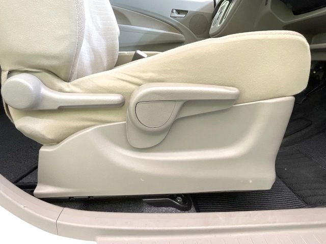 �y�V�[�g���t�^�[�z�V�[�g���ʂ̈ʒu���㉺�ɒ����ł���V�[�g���t�^�[�𑕔��B�啿�ȕ��������ȕ����œK�ȃh���C�r���O�|�W�V�����ŉ^�]�ł��܂��B