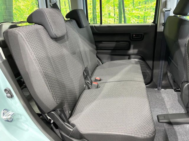 ���i���ȃI���W�i���t���A�}�b�g���I�v�V�����ɂĂ��p�ӂ��Ă���܂��B���D���ȃf�U�C����J���[�����Ԃɍ��킹�đI��ł����������Ƃ��ł��܂���