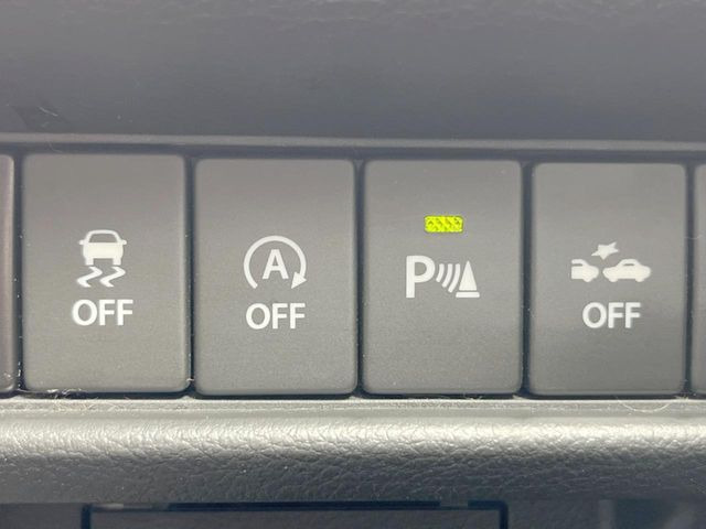 �y�X�Y�L �Z�[�t�e�B�T�|�[�g�z���s���ɑO���̎ԗ�����F�����A�Փ˂������Ȏ��͌x��ƃu���[�L�ŏՓˉ���Ɣ�Q�y�����A�V�X�g�B�����S�Ƀh���C�u�����y���݂��������܂��B