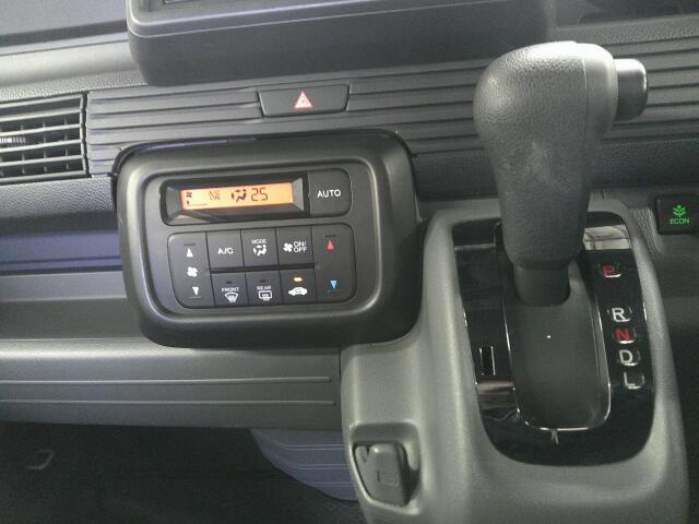 �I�[�g�G�A�R���Ŏ����D�݂̎�����f�����ݒ�o���܂��B���K�Ȏ����ŁA���K�ȉ^�]�����y���݉�����!