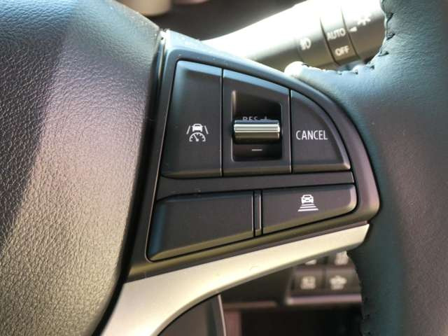 �A�_�v�e�B�u�N���[�Y�R���g���[������!�Ǐ]���ō������H�����S�ł���