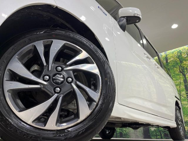 �y����15�C���`�A���~�z�C�[���z�O�ςɃ}�b�`���������A���~�z�C�[���𑕒����Ă���܂��B�e��ЊO�A���~�z�C�[����A�X�^�b�h���X�^�C�����戵�����Ă���܂��B���񂲑��k����������