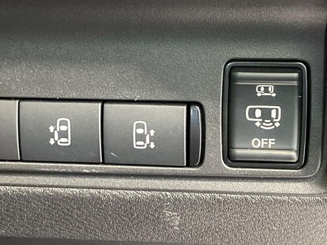 �y�����p���[�X���C�h�h�A�z�X�}�[�g�L�[��^�]�Ȃ̃X�C�b�`�Ō�ȗ����X���C�h�h�A�̊J���\���d��������͂����ăh�A���J����K�v�������A�����Ȃ��q�l�ł��ȒP�ɊJ���߂ł����K�ł���