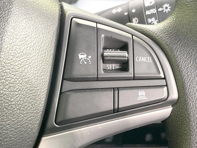 �y�A�_�v�e�B�u�N���[�Y�R���g���[���z�������H�ł̒��������s���y��!!�����ő��x��ۂN���[�Y�R���g���[�����A�Փˌy���V�X�e���ƘA�g���A�O���̎ԗ������m���ĎԊԂ�ۂ悤�ɑ��x���߂��Ă���܂�!!