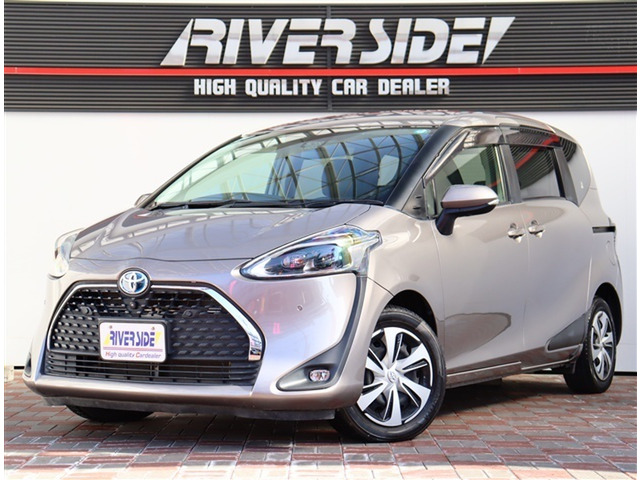 シエンタハイブリッド 1.5 ファンベース G クエロ