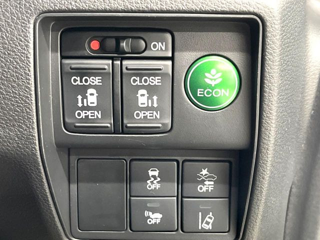 �y�����p���[�X���C�h�h�A�z�X�}�[�g�L�[��^�]�Ȃ̃X�C�b�`�Ō�ȗ����X���C�h�h�A�̊J���\���d��������͂����ăh�A���J����K�v�������A�����Ȃ��q�l�ł��ȒP�ɊJ���߂ł����K�ł���