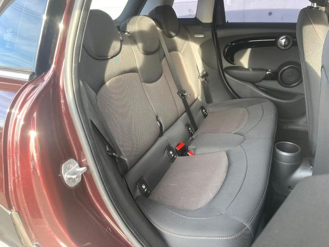 ���㕔���Ȃ��C�ɂȂ�悤�ȃL�Y�E�����ւ��蓙�A�傫�ȃ_���[�W�͂Ȃ��A�ǍD�ȏ�Ԃł��B