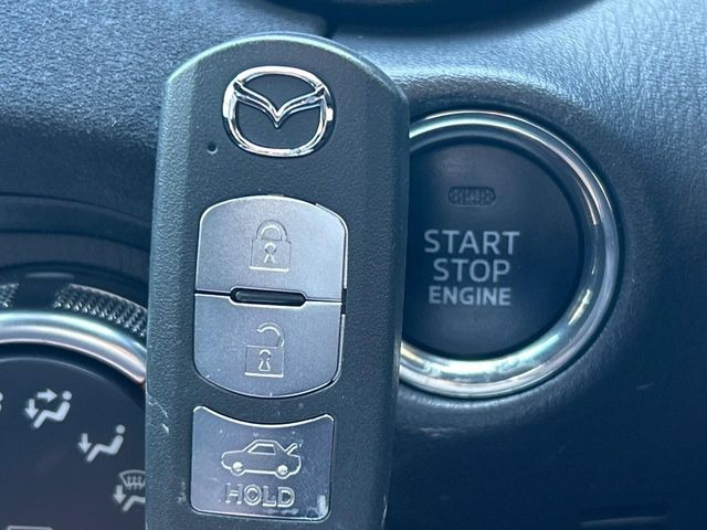 �y�A�h�o���X�g�L�[�z�J�o����|�P�b�g�ɓ��ꂽ�܂܂ł��h�A�̎{���E�������\�ȃX�}�[�g�L�[�𑕔��B�G���W���̃I���E�I�t�����J�M�����o���K�v����������Ƃ��Ă��֗��ł���