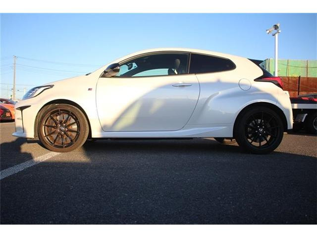 ���Ǝҗl�ւ̔̔��͂��f�肳���Ă��������܂��B �Ԍ������ԗ��̏ꍇ�́A�Ԍ����擾�������x�������z�ŕ\�����Ă���܂��B