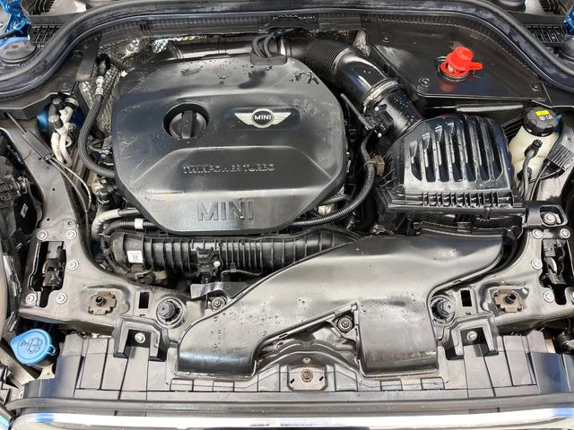 �����X�ł́A�e���[�J�[�̐�p�f�f�e�X�^�[�𓱓��B���Ǝ��i�����e�N�j�J���X�^�b�t���풓���Ă���܂��̂ŁA������̍ۂɂ����S���Ă����p���������܂��B