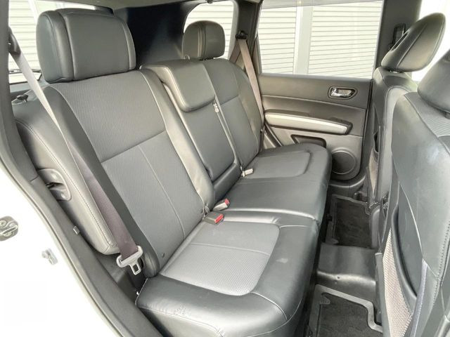 �㕔���Ȃ��C�ɂȂ�悤�ȃL�Y�E�����ւ��蓙�A�傫�ȃ_���[�W�͂Ȃ��A�ǍD�ȏ�Ԃł��B