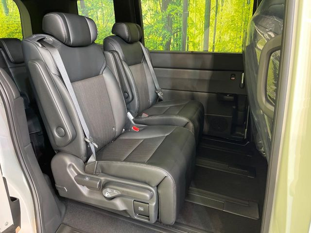 ���i���ȃI���W�i���t���A�}�b�g���I�v�V�����ɂĂ��p�ӂ��Ă���܂��B���D���ȃf�U�C����J���[�����Ԃɍ��킹�đI��ł����������Ƃ��ł��܂���