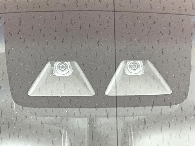 �y�X�}�[�g�A�V�X�g�z���s���ɑO���̎ԗ�����F�����A�Փ˂������Ȏ��͌x��ƃu���[�L�ŏՓˉ���Ɣ�Q�y�����A�V�X�g�B�����S�Ƀh���C�u�����y���݂��������܂��B