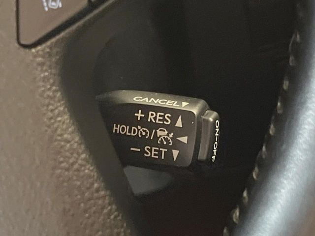 �y���[�_�[�N���[�Y�R���g���[���z�������H�ł̒��������s���y��!!�����ő��x��ۂN���[�Y�R���g���[�����A�Փˌy���V�X�e���ƘA�g���A�O���̎ԗ������m���ĎԊԂ�ۂ悤�ɑ��x���߂��Ă���܂�!!