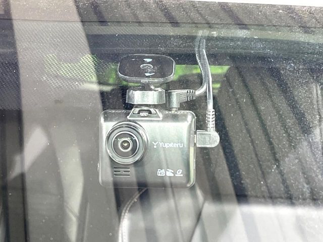 �y�h���C�u���R�[�_�[�z�h���C�u���R�[�_�[����!���s���͂������A������^�]�⎖�̂ɑ��������ہA�f���ŋL�^���A����̃��X�N�ɔ����܂��B���L�^�pSD�J�[�h�͂��q�l�����g�ł��������������K�v������܂��B