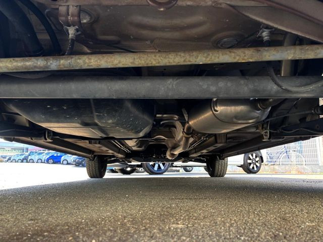 ����肪���ꂢ�Ȃ����ɁA�h�K���H�̎{�H���I�X�X���B�~��n��͂������A���ݕ��ɂ��Z���̕���A��Ń}�����E�E�B���^�[�X�|�[�c���������ɑ�ύD�]���������Ă���܂��B