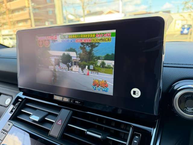 2025�N���f���E�f�B�X�v���C��1��ʂ�2�����ŕ\���ł��܂��B