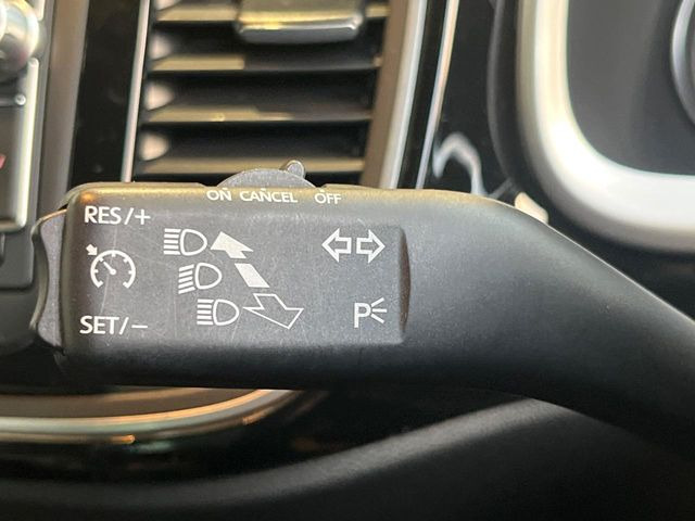 ���I�[�g�N���[�Y�R���g���[��:�������H�⎩���Ԑ�p���H���ɂāA�葬���q���\�ƂȂ�֗��ȋ@�\�ł��B�������ړ��̍ۂł����ɂ����֗��ɂ��g�����������܂���