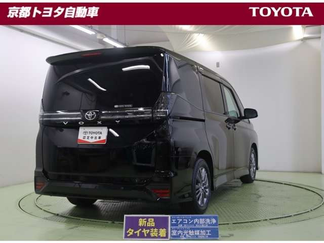 ヴォクシー2.0 S-G ウェルキャブ サイドリフトアップチルトシート