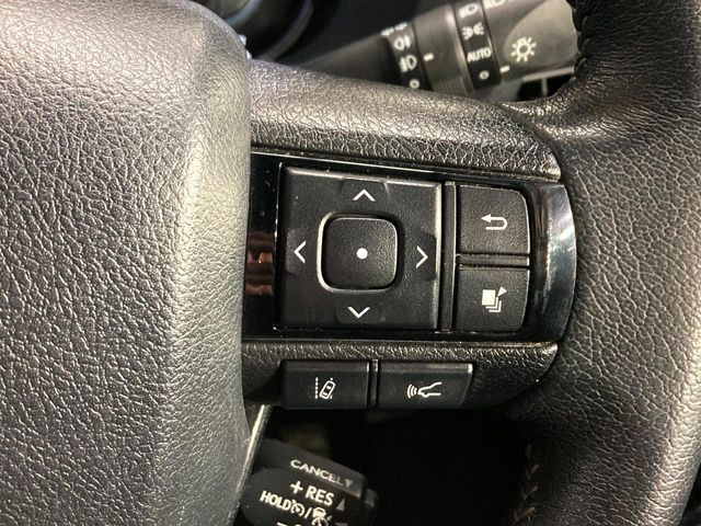 �y�v���N���b�V���Z�[�t�e�B�z�O���̎ԗ��������m���A�Փ˂������Ȏ��͌x��Œ��ӂ𑣂��A�u���[�L�𓥂ޗ͂��T�|�[�g�B�u���[�L�𓥂߂Ȃ������ꍇ�͏Փ˔�Q�y���u���[�L���쓮�A�Փˉ�����T�|�[�g���܂��B