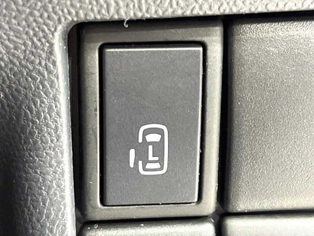 �y�p���[�X���C�h�h�A�z�X�}�[�g�L�[��^�]�Ȃ̃X�C�b�`�ŃX���C�h�h�A�̊J���\���d��������͂����ăh�A���J����K�v�������A���������q�l�ł��A�d���ו��������Ă��鎞�����N�ɊJ���߂ł��܂���