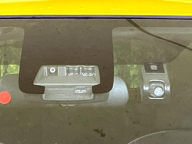 �y�v���N���b�V���Z�[�t�e�B�z�O���̎ԗ��������m���A�Փ˂������Ȏ��͌x��Œ��ӂ𑣂��A�u���[�L�𓥂ޗ͂��T�|�[�g�B�u���[�L�𓥂߂Ȃ������ꍇ�͏Փ˔�Q�y���u���[�L���쓮�A�Փˉ�����T�|�[�g���܂��B