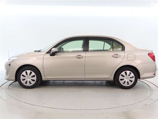 カローラアクシオ1.5 G