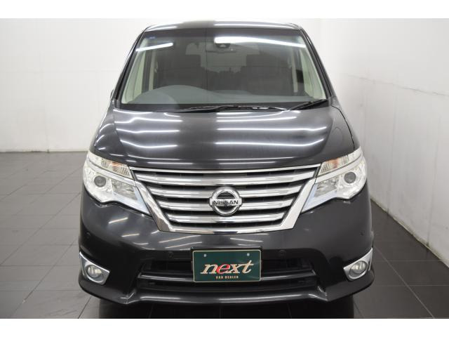 セレナ2.0 ハイウェイスター Vセレクション+Safety II S-HYBRID