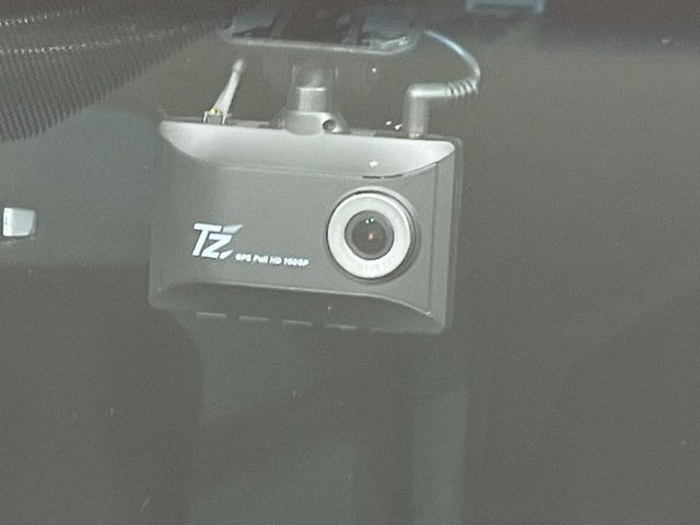 �y�h���C�u���R�[�_�[�z���S�E���S�ȃJ�[���C�t�ɕK�{�̃h���C�u���R�[�_�[�𑕔�!���s���͂������A������^�]�⎖�̂ɑ��������ۂ̏󋵂��f���ŋL�^���A����̃��X�N�ɔ����܂��B