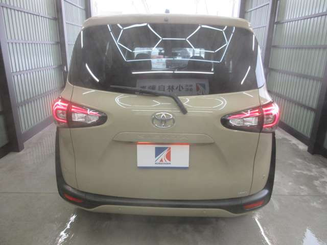 シエンタ1.5 G クエロ 4WD