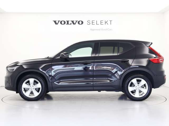 XC40プラス B4 AWD 4WD