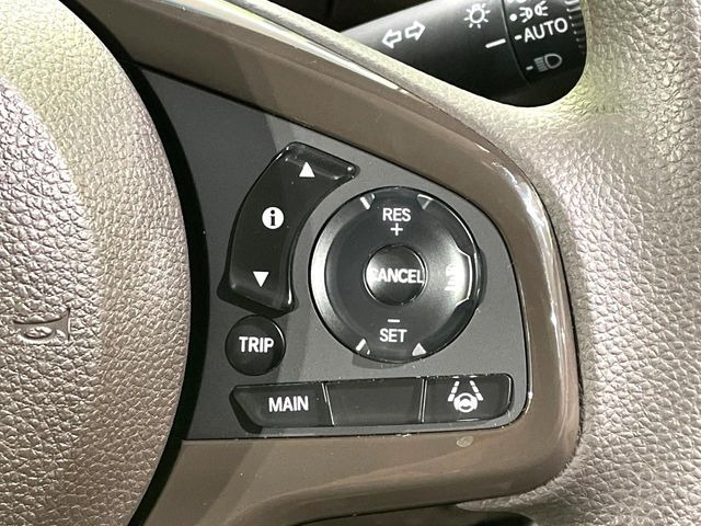 �y�A�_�v�e�B�u�N���[�Y�R���g���[���z�������H�ł̒��������s���y��!!�����ő��x��ۂN���[�Y�R���g���[�����A�Փˌy���V�X�e���ƘA�g���A�O���̎ԗ������m���ĎԊԂ�ۂ悤�ɑ��x���߂��Ă���܂�!!