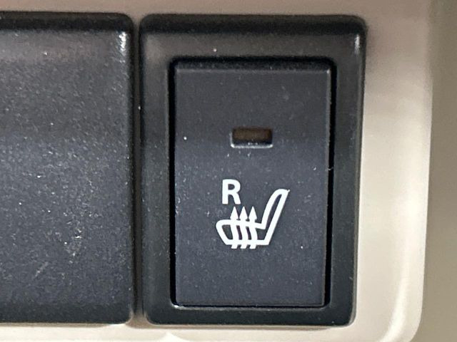 �y�V�[�g�q�[�^�[�z�������ɏd�󂷂�V�[�g�q�[�^�[!�G�A�R����葁�����܂��Ă����̂Ŋ�����̐l�����S�ł��ˁ�G�A�R���̉����͊������邩����A�Ƃ������ɂ����������߂ł��B