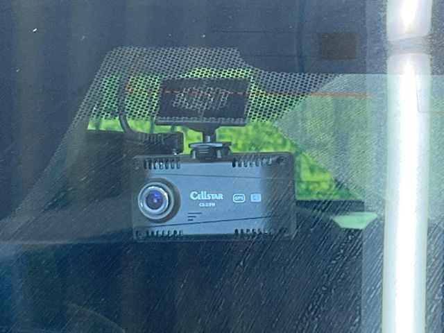 �y�h���C�u���R�[�_�[�z�h���C�u���R�[�_�[����!���s���͂������A������^�]�⎖�̂ɑ��������ہA�f���ŋL�^���A����̃��X�N�ɔ����܂��B���L�^�pSD�J�[�h�͂��q�l�����g�ł��������������K�v������܂��B